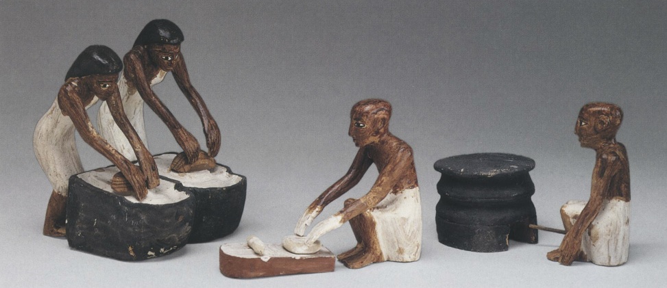 Model of women grinding